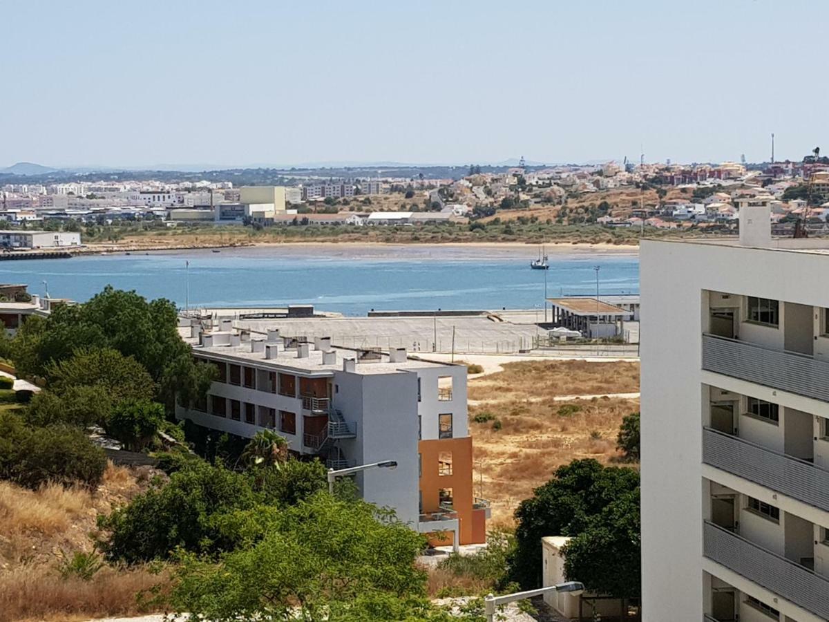 Encosta Da Marina Residence Портиман Екстериор снимка